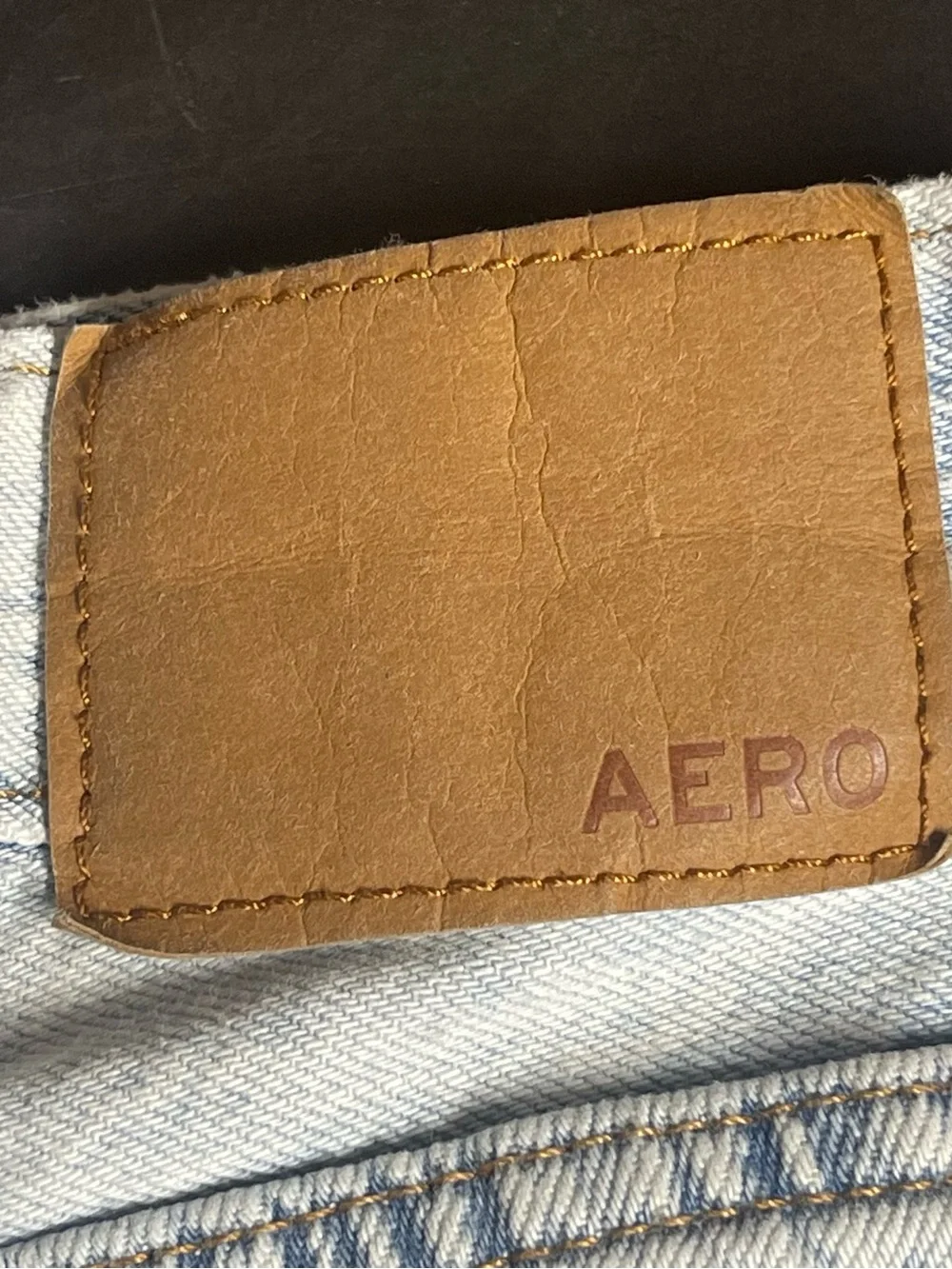Aeropostale Pale Wash Straight Leg Jeans - Picture 5 of 7